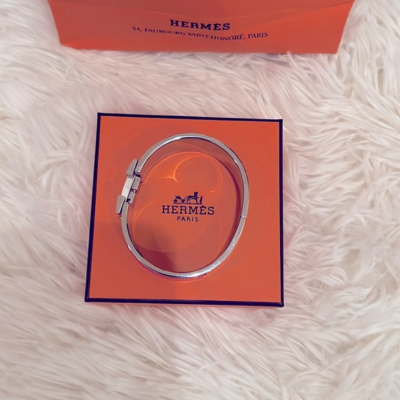 Hermès Authentic Bracelet - Picture 5 of 6